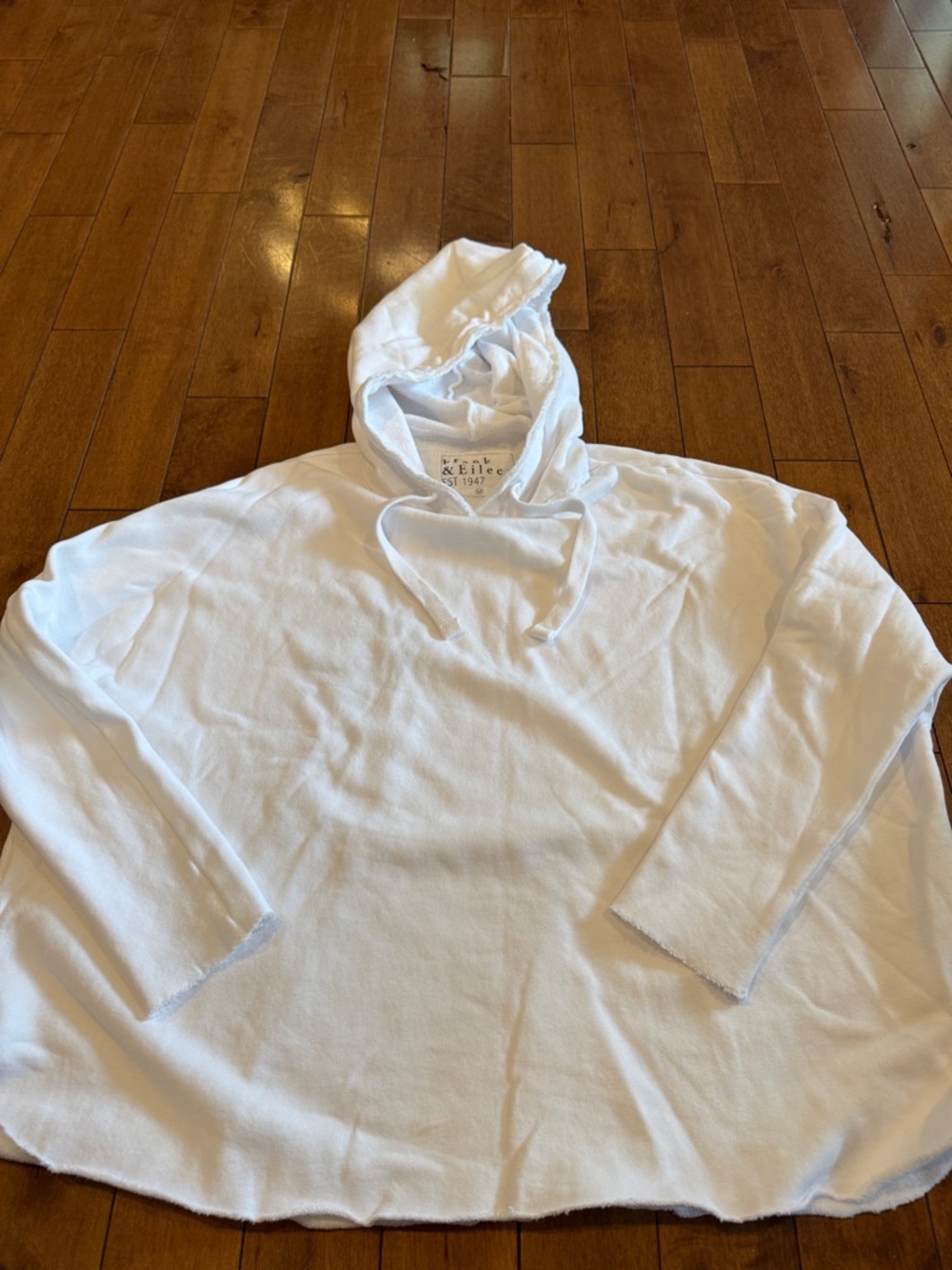 Frank & Eileen White Lightweight Hooded Pullover